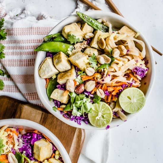 20-Minute Sriracha Peanut Pad Thai