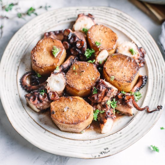 GARLIC THYME FONDANT POTATOES