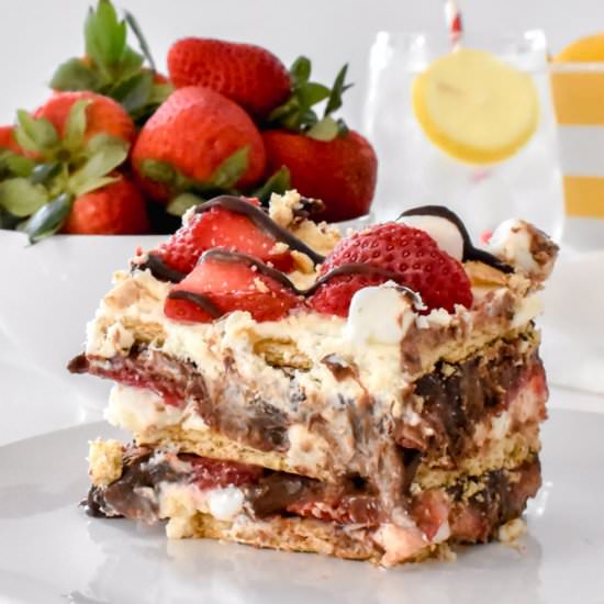 Strawberry S’mores Icebox Cake