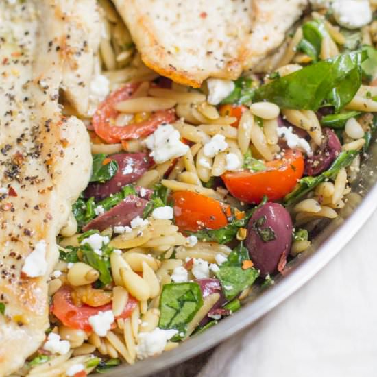 Healthy Mediterranean Chicken Orzo