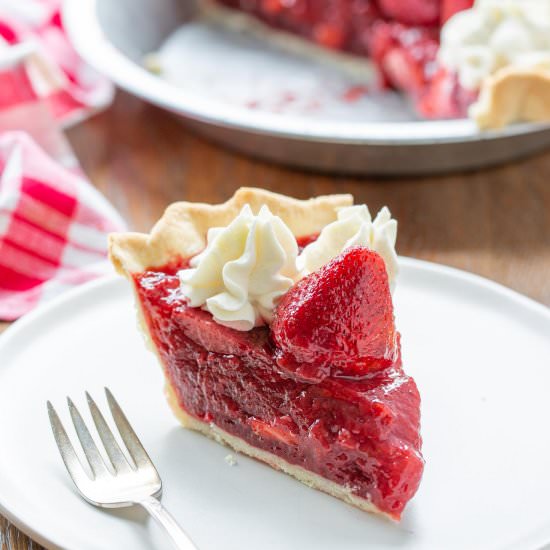 Icebox Strawberry Pie