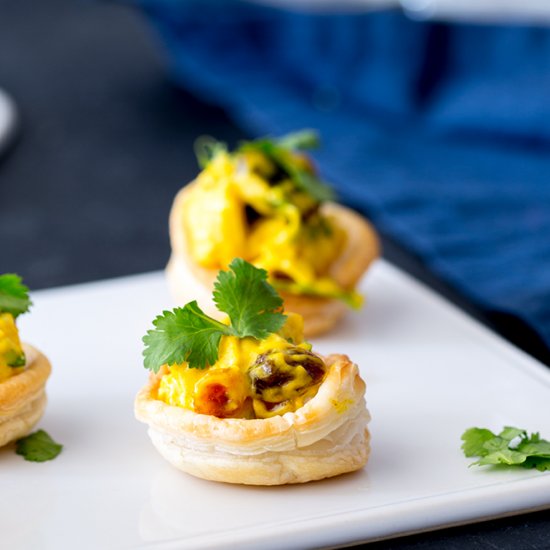 Curried Chicken Pastry Cups