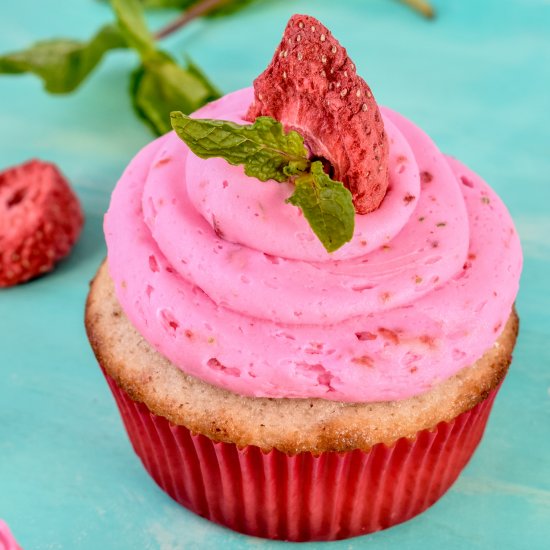 Strawberry Lime Mojito Cupcakes