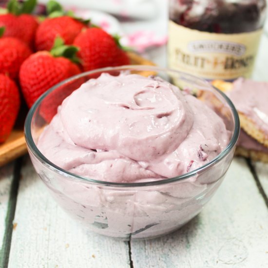 Blueberry Lemon Cheesecake Dip