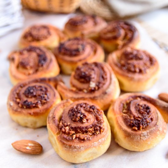 Almond Cinnamon Rolls