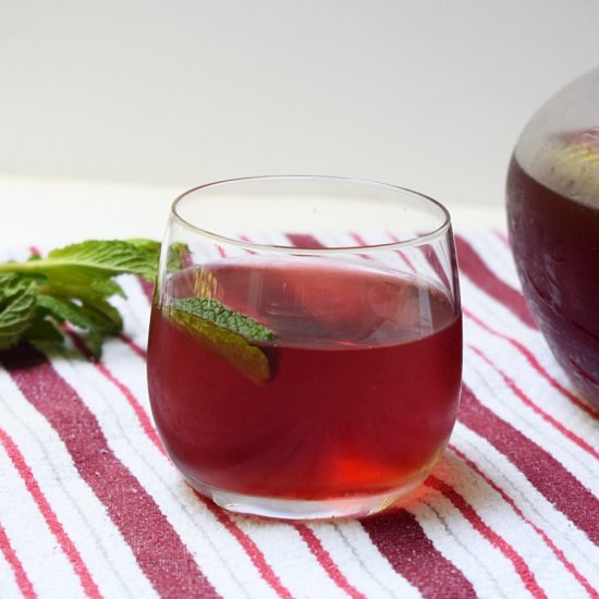 Iced Hibiscus Tea with Mint