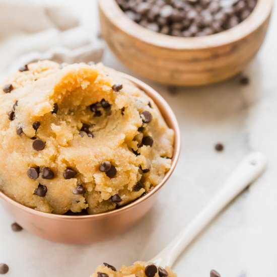 healthy cookie dough (paleo, vegan)