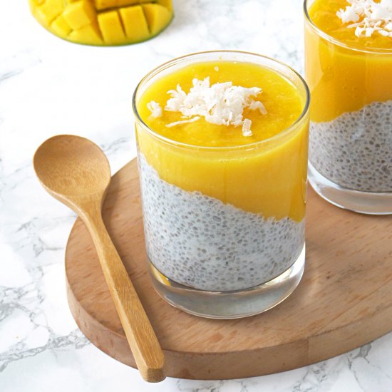 Mango Coconut Chia Pudding