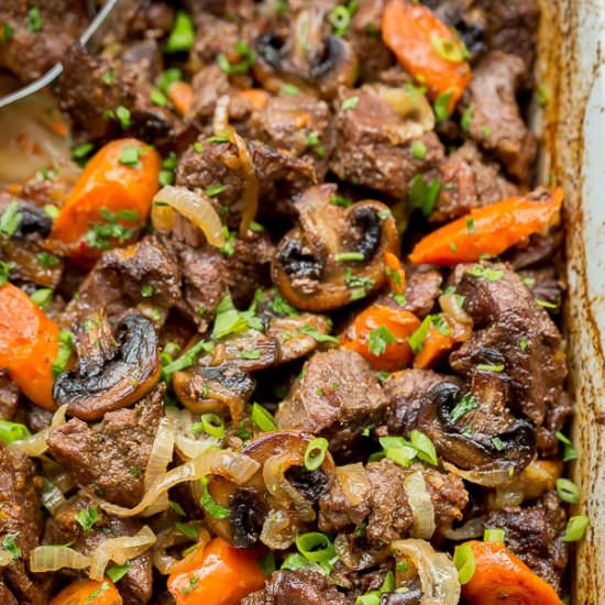 Beef with onion and mushrooms