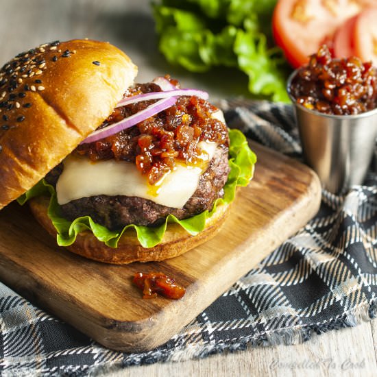 Bacon Jam Mozza Burger