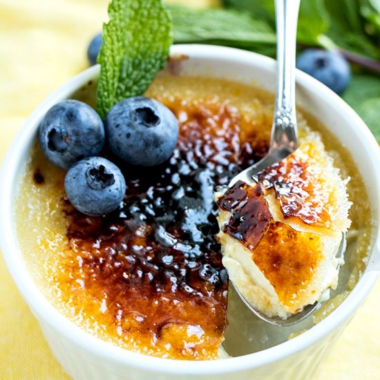 Blueberry Crème Brûlée