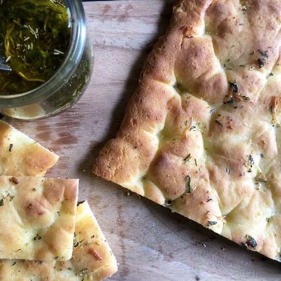 low carb focaccia & dipping sauce