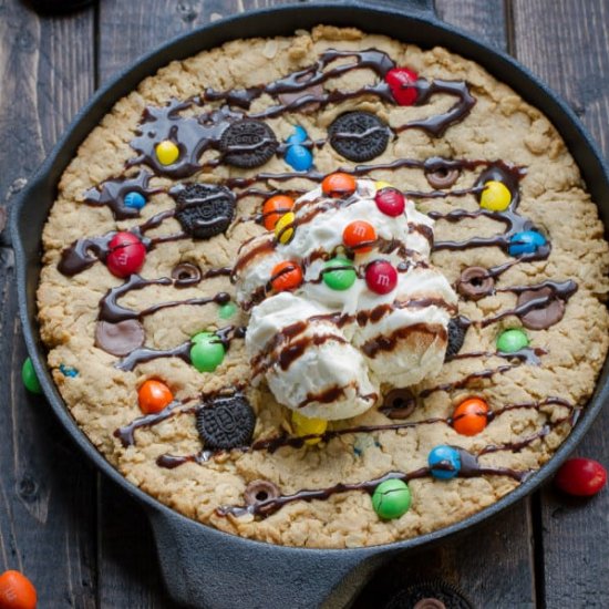 Oreo Monster Skillet Cookie Pizza