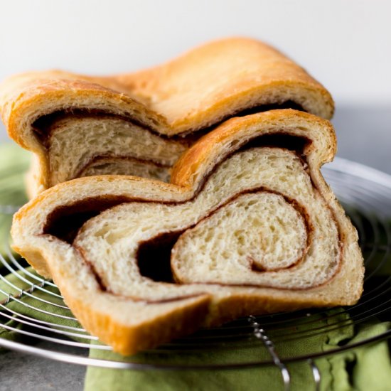 Homemade Cinnamon Swirl Bread