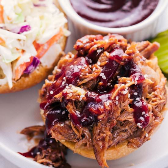 BBQ PULLED PORK