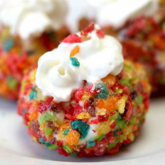 Fried Ice Cream With Fruity Pebbles