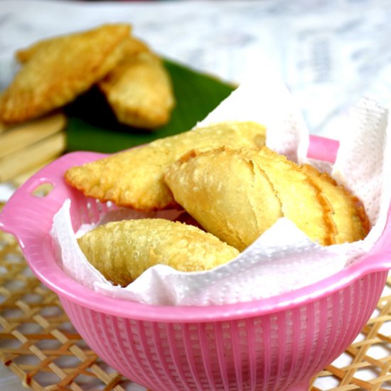 Malaysian curry puffs