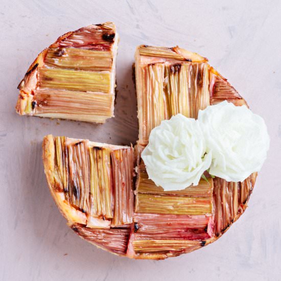 Vegan Rhubarb Vanilla Cheesecake