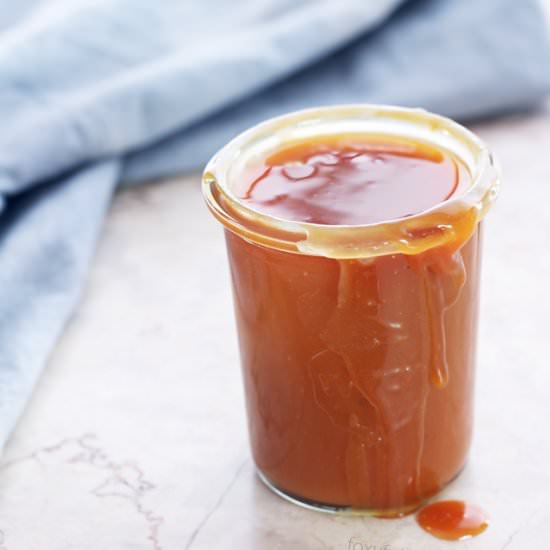 HOMEMADE CARAMEL SAUCE