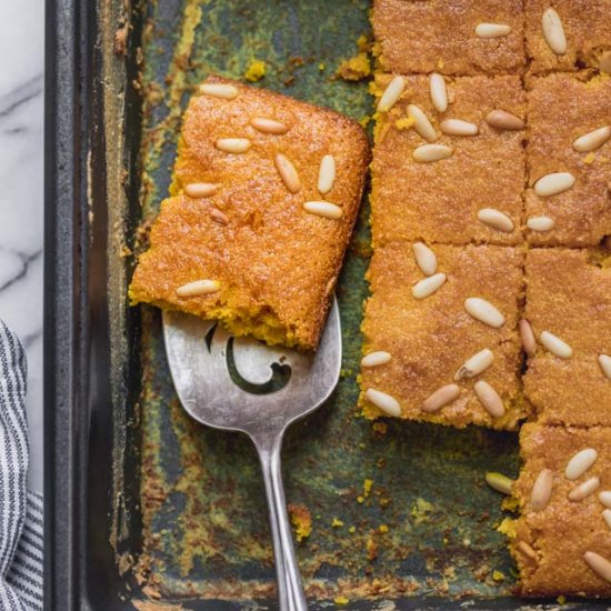 Sfouf (Turmeric Cake)