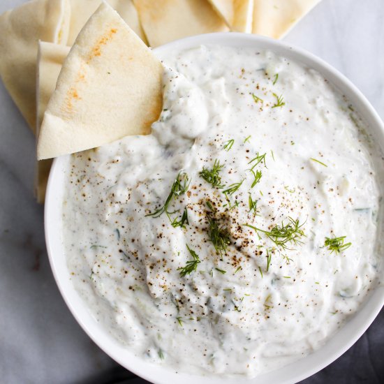 Easy Tzatziki Sauce