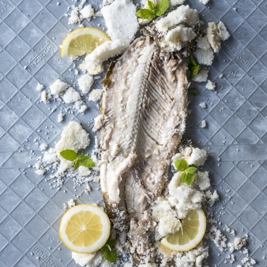 SALT CRUSTED WHOLE FISH