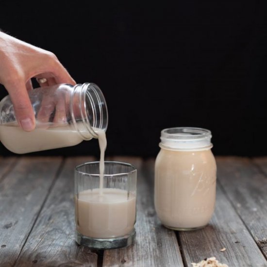 Homemade Oat Milk