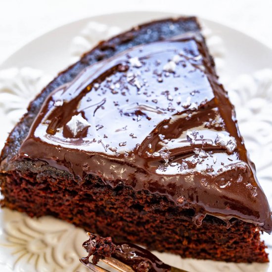 Cabernet Chocolate Cake W/ Ganache