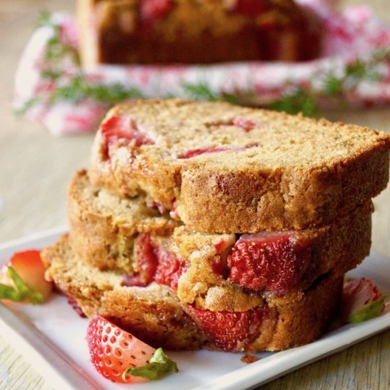 Strawberry-Rosemary Cake