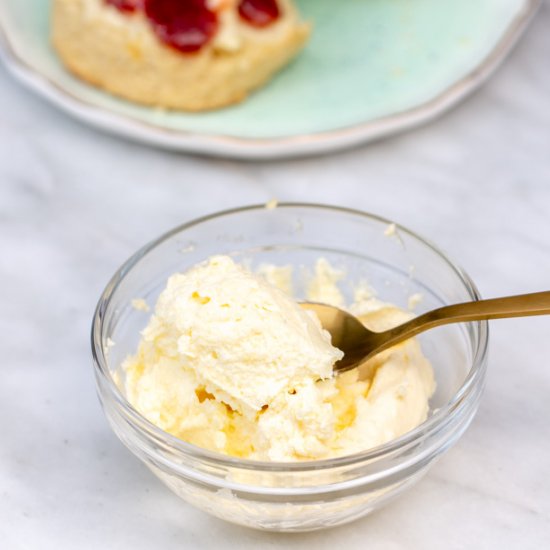 How to make Real Clotted Cream