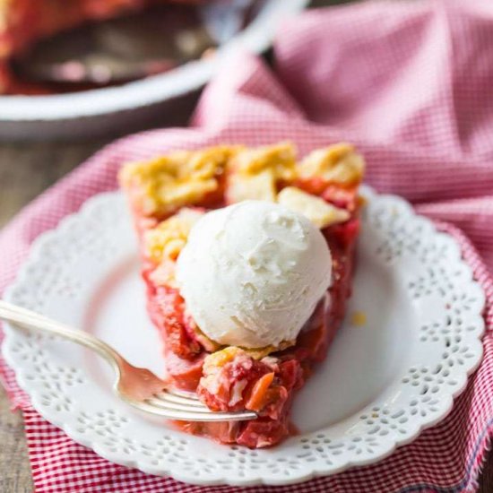 Strawberry Rhubarb Pie