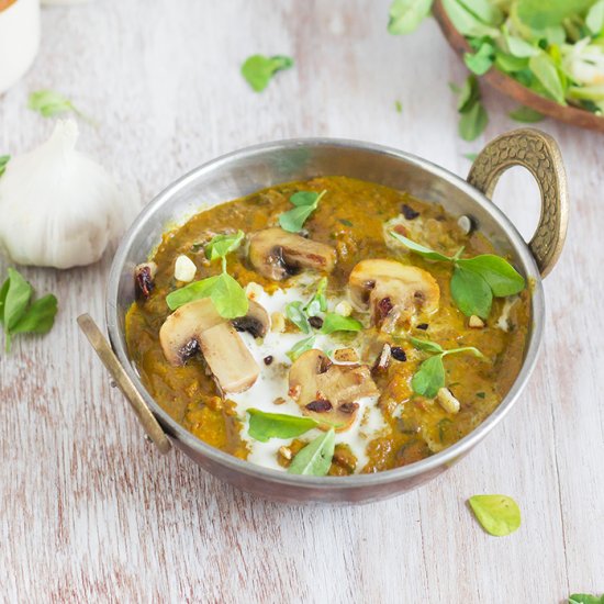 Lahsuni Methi Mushrooms