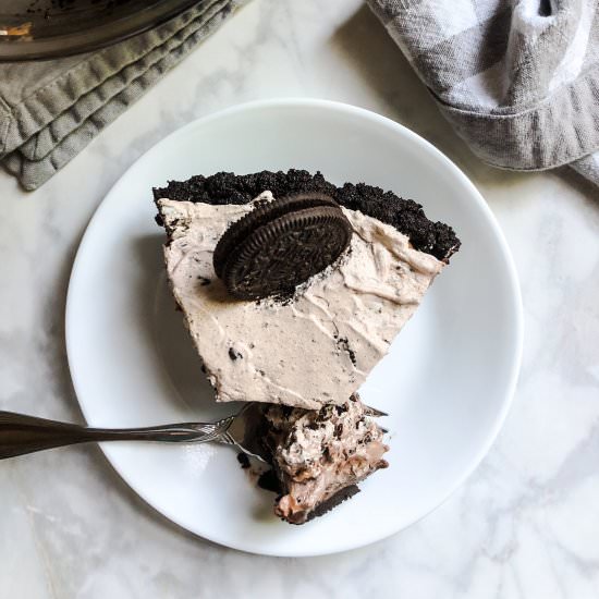 No-Bake Triple Chocolate Oreo Pie