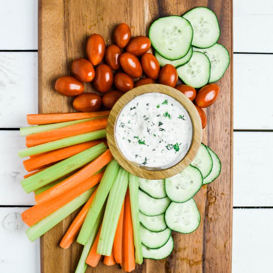 Thick and Creamy Vegan Ranch