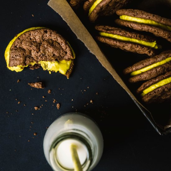 Golden Spice CBD Sandwich Cookies