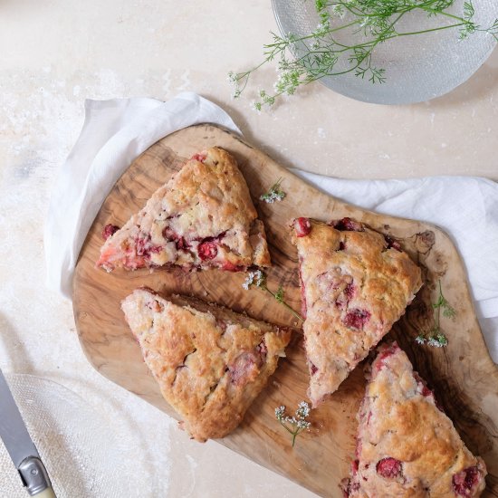 Strawberry Rhubarb Scones