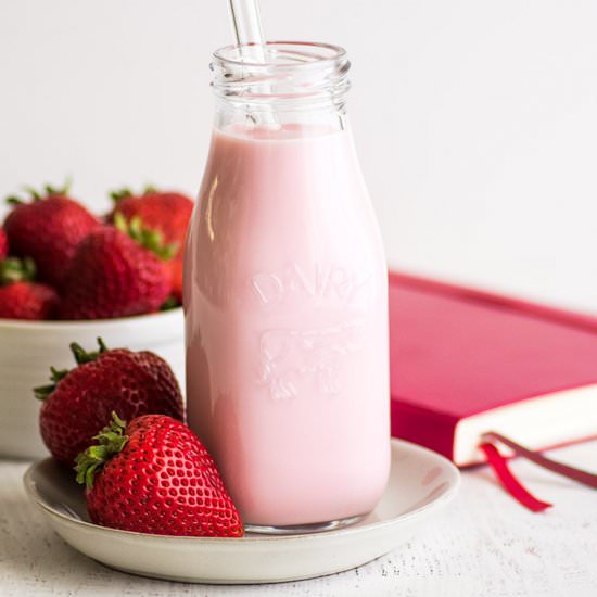 Homemade Strawberry Milk for One