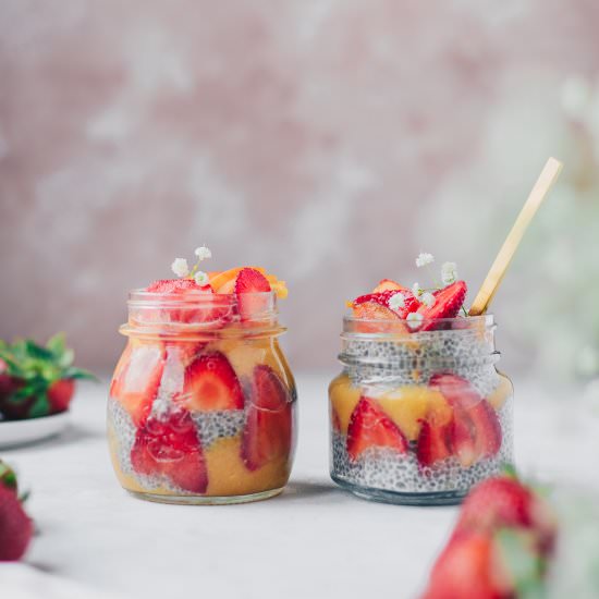 Peach Chia Pudding Parfaits