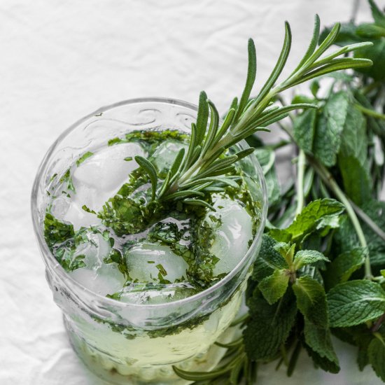 Mint Lemonade with rosemary