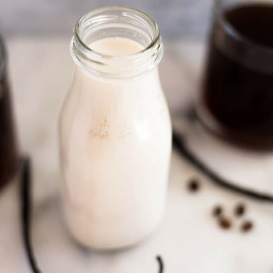 How to Make Coffee Creamer