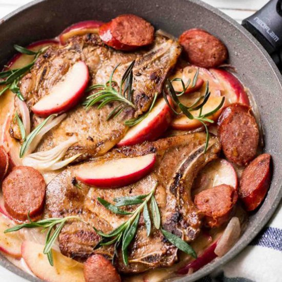 One Pan Pork Chops and Apples