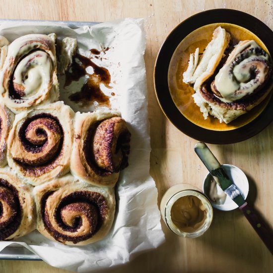 vegan cinnamon rolls