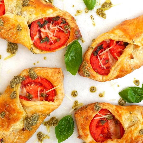 Caprese Puffs