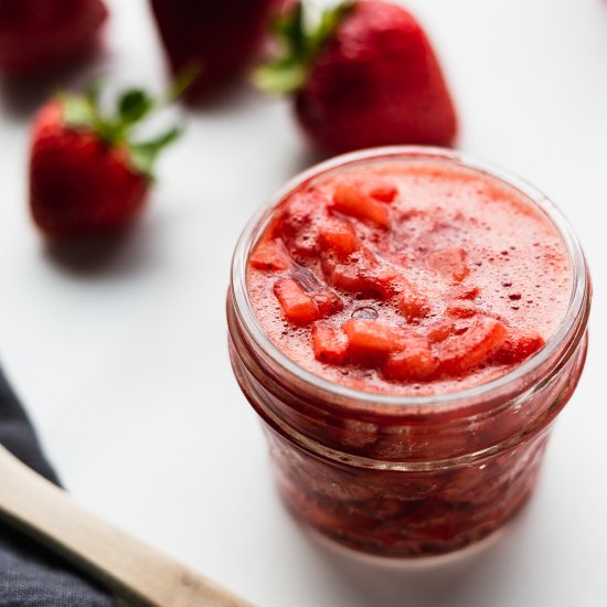 Easy Strawberry Sauce