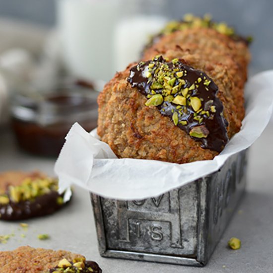 BANANA & PEANUT BUTTER COOKIES