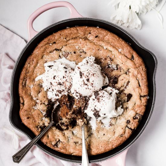 Salty Chocolate Skillet Cookie