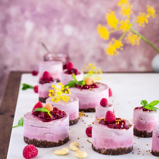 No-Bake Vegan Raspberry Cheesecake