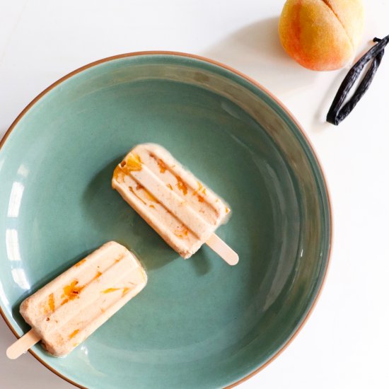 Peaches and Cream Pudding Pops