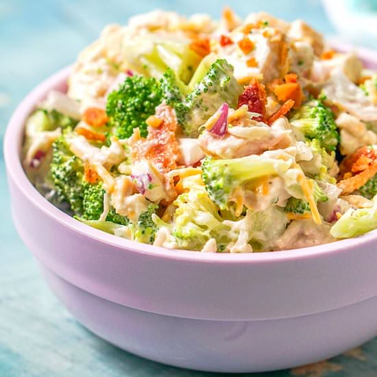 Bacon Ranch Chicken Broccoli Salad