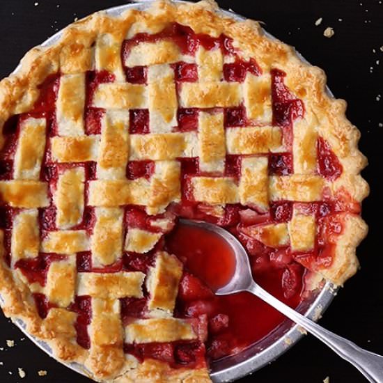 Easy Strawberry Pie